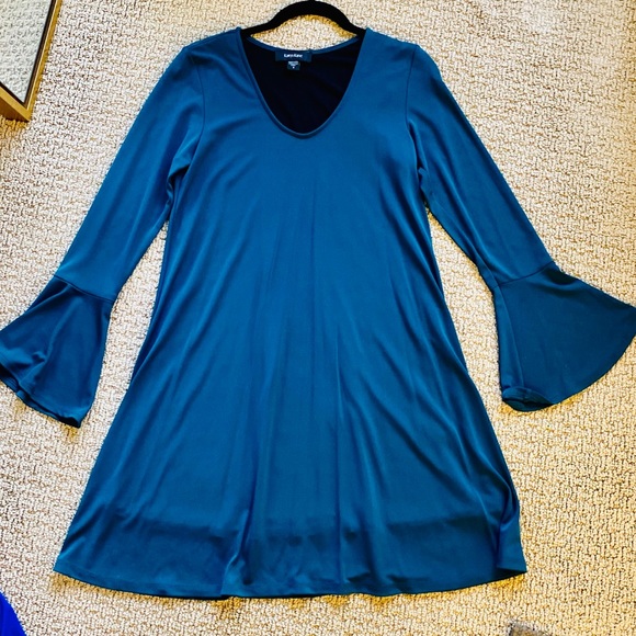 Karen Kane Bell Sleeved Knee Length Dress - Picture 1 of 5